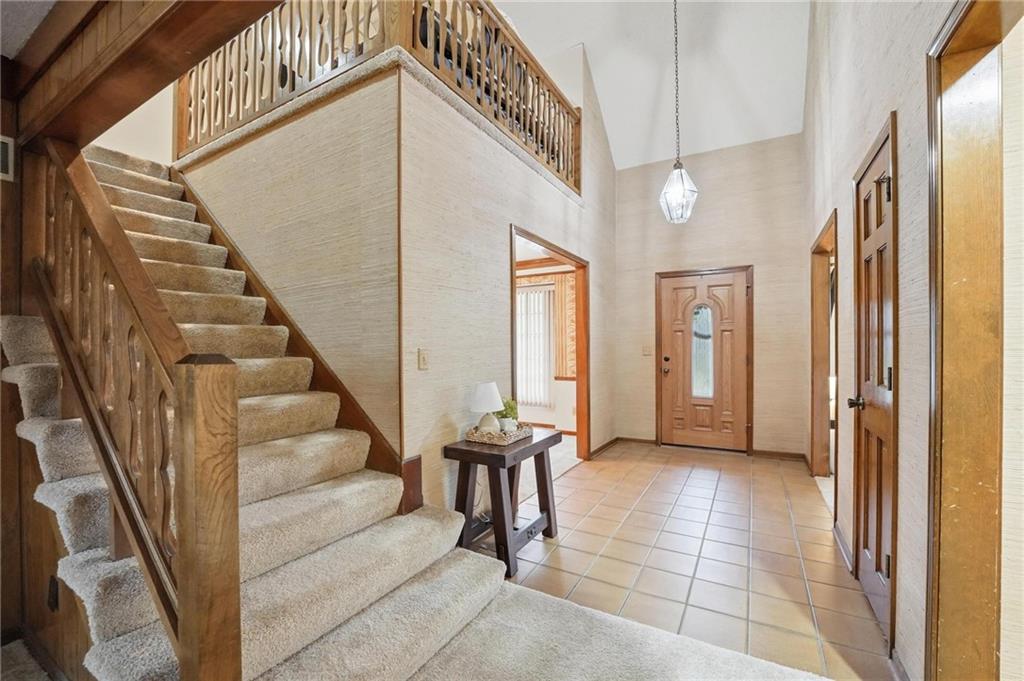 8003 Mullen Road Lenexa, KS 66215 - Photo 8 of 63