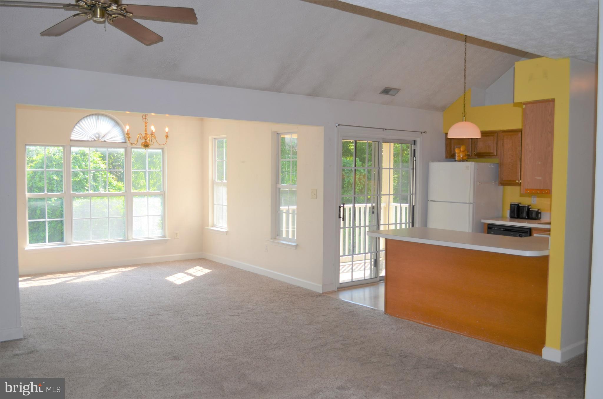6505 Springwater Court, Unit 7403 Frederick, MD 21701 - Photo 4 of 39 Large living space and dining room