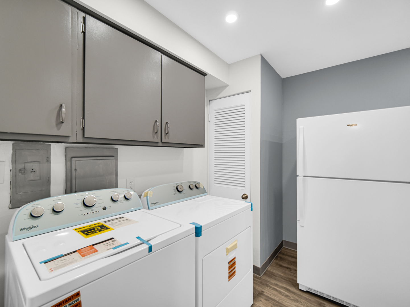 3009 Olive Road Homewood, IL 60430 - Photo 18 of 23 a utility room with dryer and washer