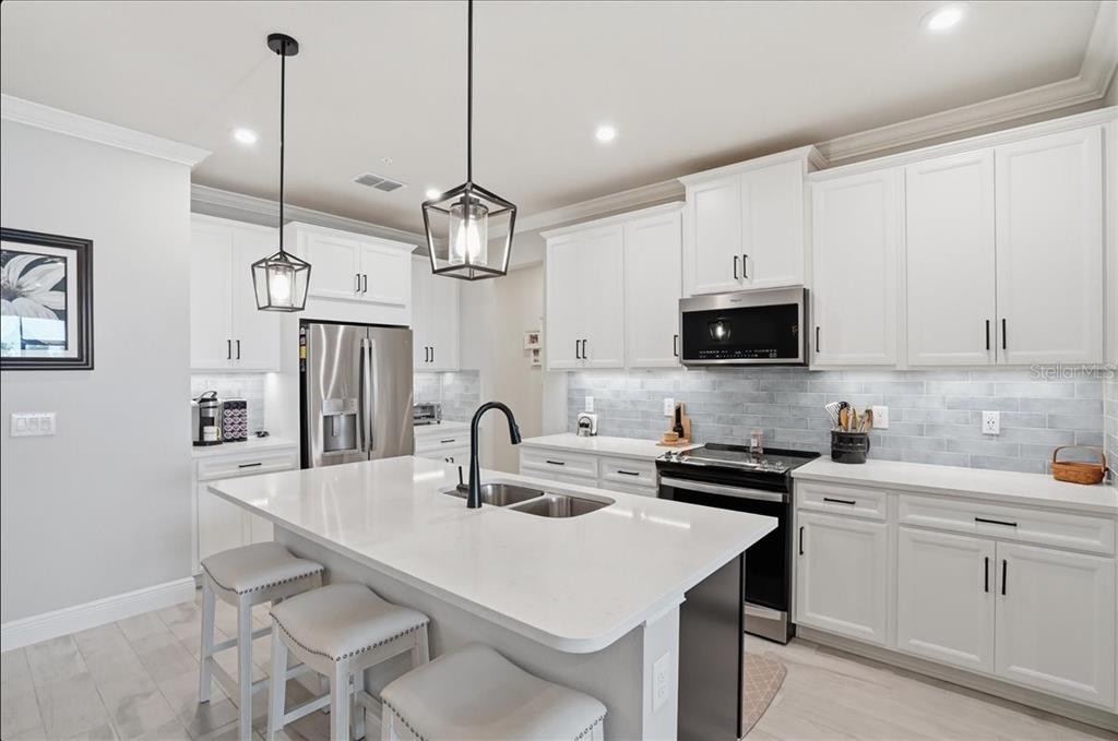 12349 Asana Court Venice, FL 34293 - Photo 14 of 62
