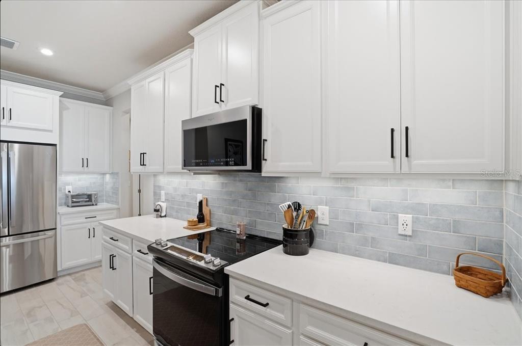 12349 Asana Court Venice, FL 34293 - Photo 15 of 62