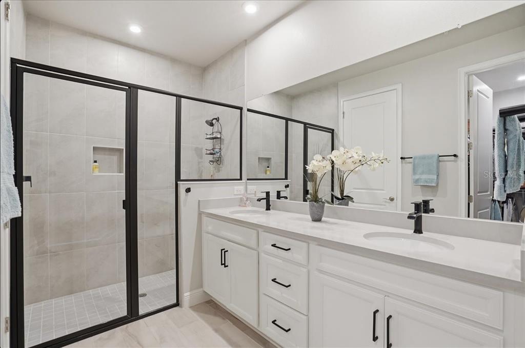 12349 Asana Court Venice, FL 34293 - Photo 28 of 62