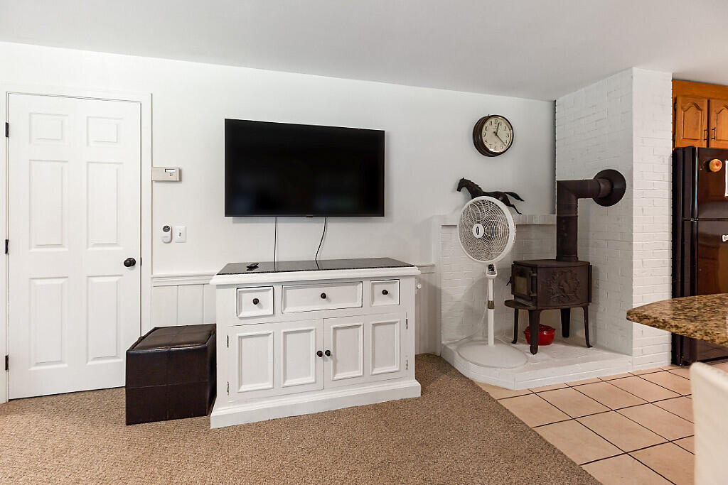 31 Pheasant Run Road Belgrade, ME 04917 - Photo 20 of 65 21_BP5A7623_DxO_mls