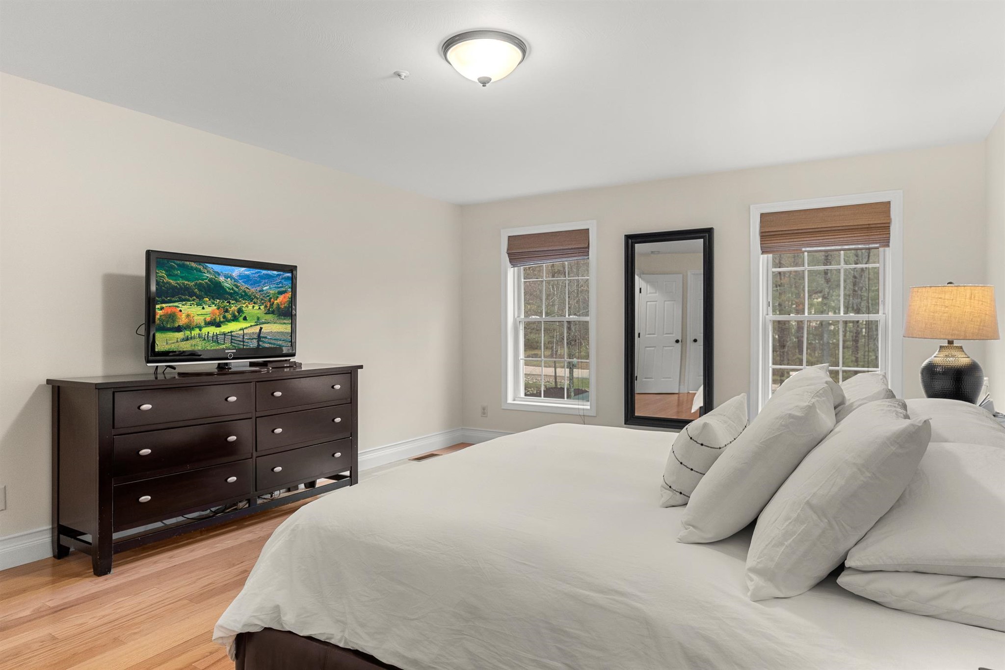 5 Mountain View Road Hooksett, NH 03106 - Photo 19 of 39 Gallery Image 19