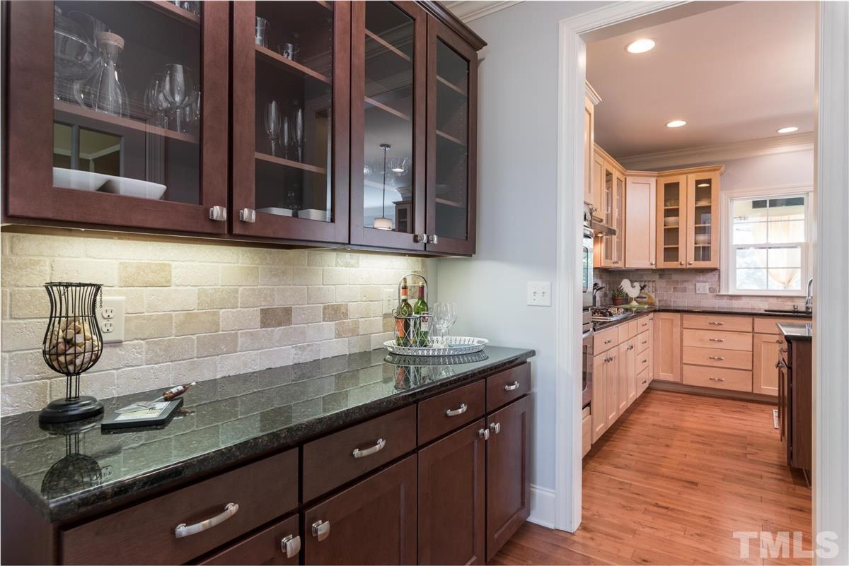 5313 Pomfret Point Raleigh, NC 27612 - Photo 7 of 30 Gallery Image 7