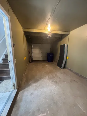 $199,900 | 972 Eastbrooke Lane, Brighton, NY 14618