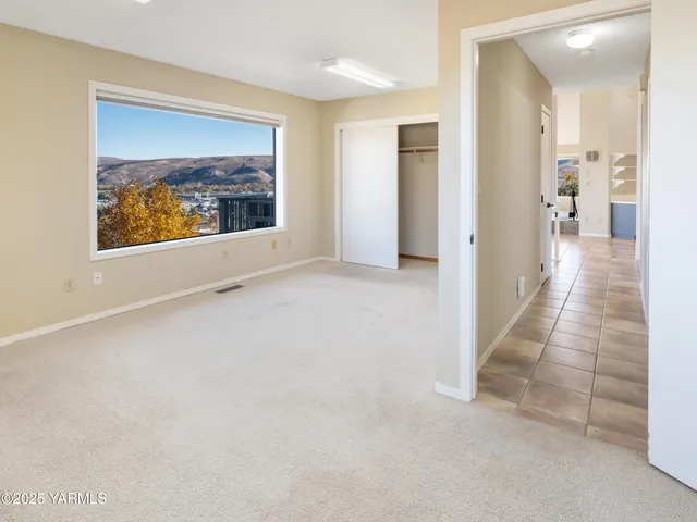 $629,000 | 416 North 4th Street, Selah, WA 98942