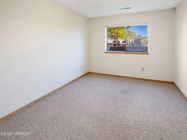 $629,000 | 416 North 4th Street, Selah, WA 98942