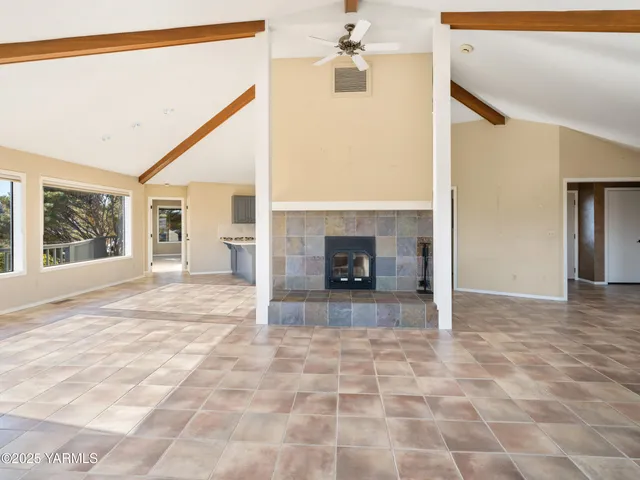 $629,000 | 416 North 4th Street, Selah, WA 98942