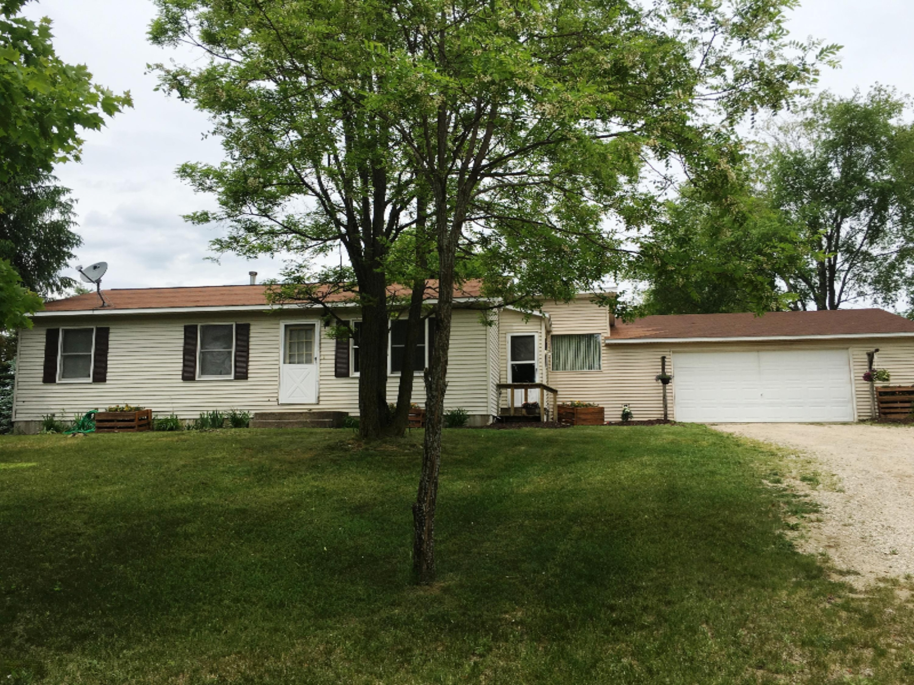 21392 West 6 Mile Road Reed City, MI 49677 - Photo 7 of 23 IMG_4226
