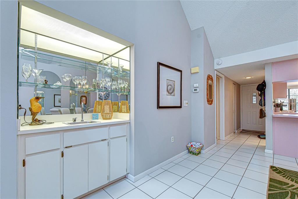 9344 Links Lane, Unit 9344 New Port Richey, FL 34655 - Photo 19 of 65