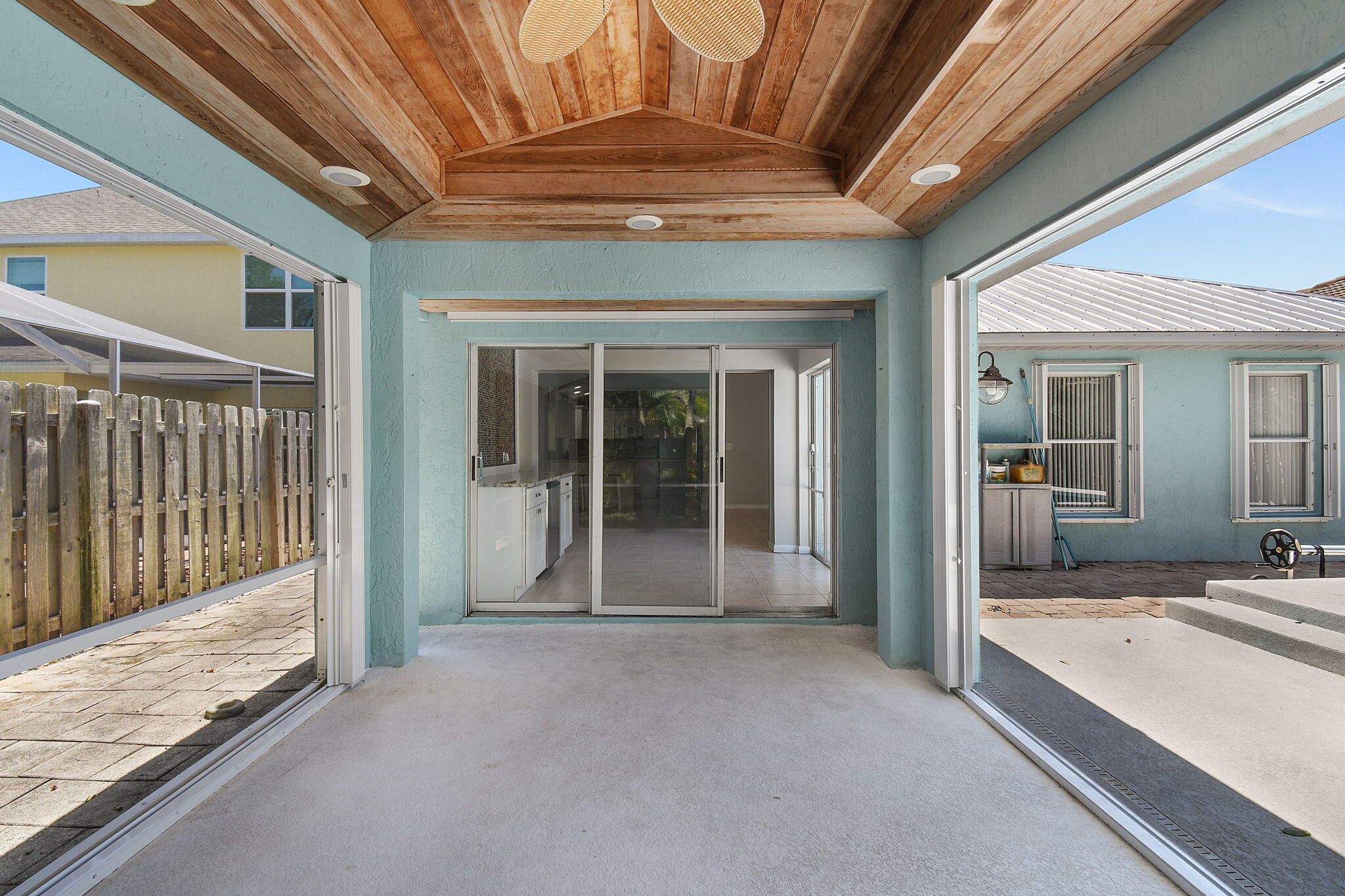 1959 Northwest Marsh Rabbit Lane Jensen Beach, FL 34957 - Photo 21 of 46 Patio