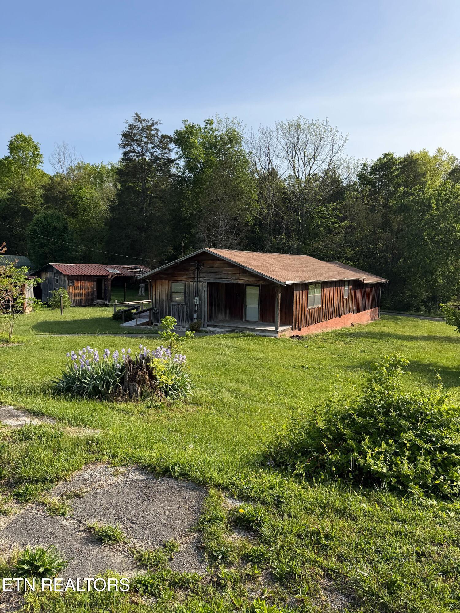 912 Raccoon Valley Road Maynardville, TN 37807 - Photo 1 of 17 IMG_1059