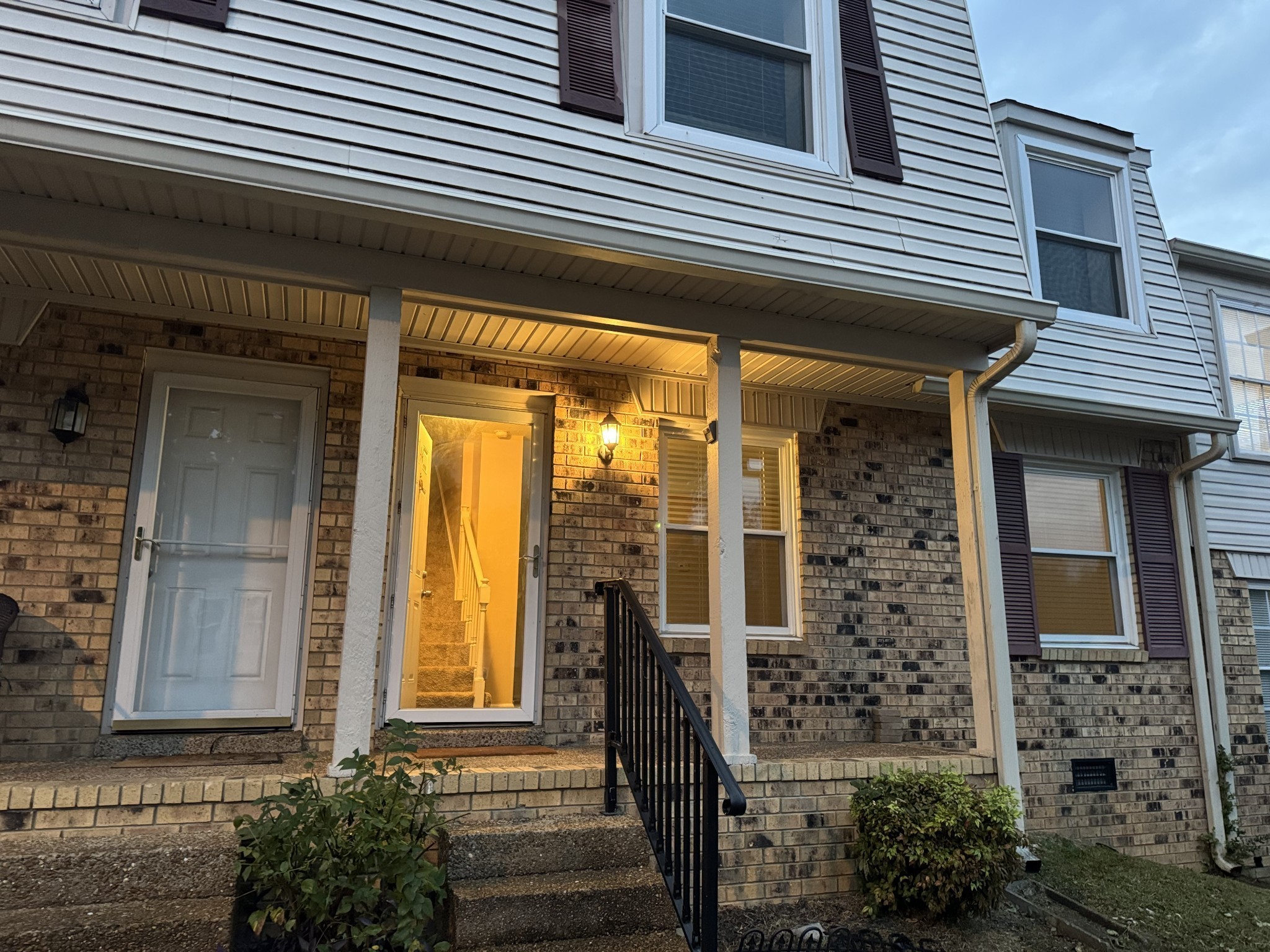 4000 Anderson Road, Unit 44 Nashville, TN 37217 - Photo 13 of 78 a front view of a house with a plants