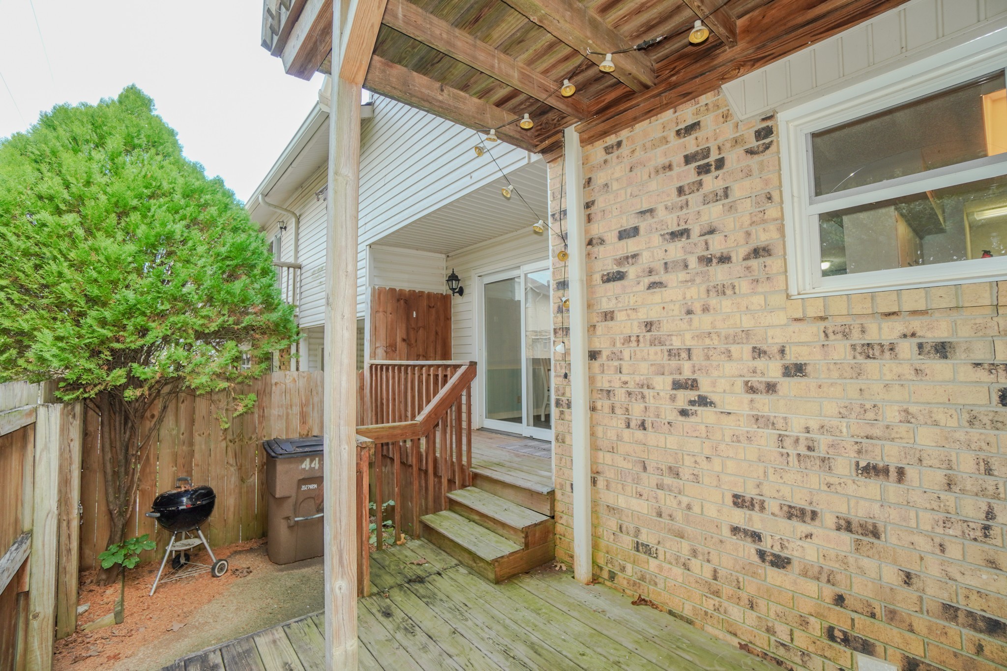 4000 Anderson Road, Unit 44 Nashville, TN 37217 - Photo 72 of 78 a house view with a seating space