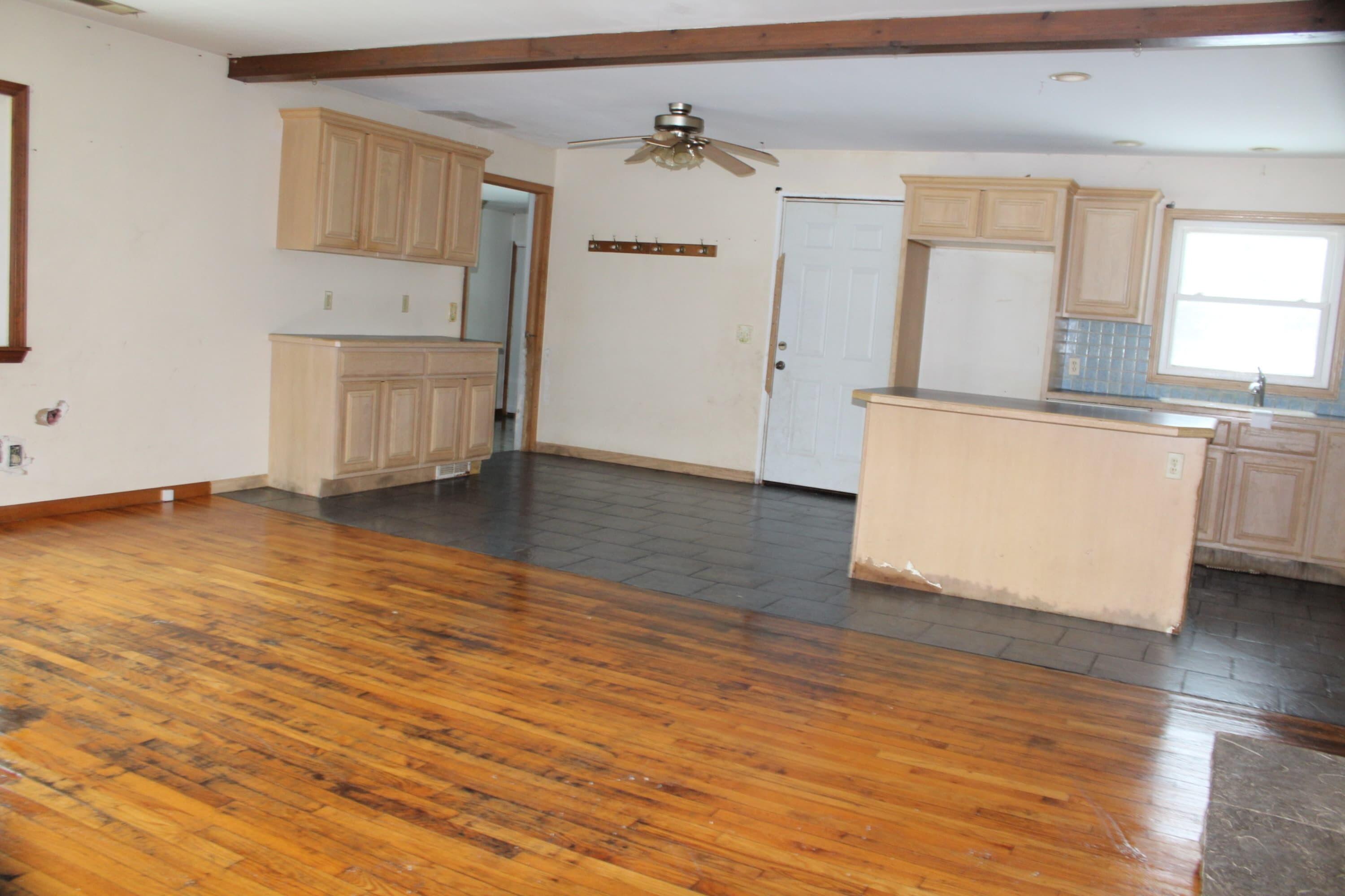 2465 East Arthur Road Rothbury, MI 49452 - Photo 7 of 15 DINING