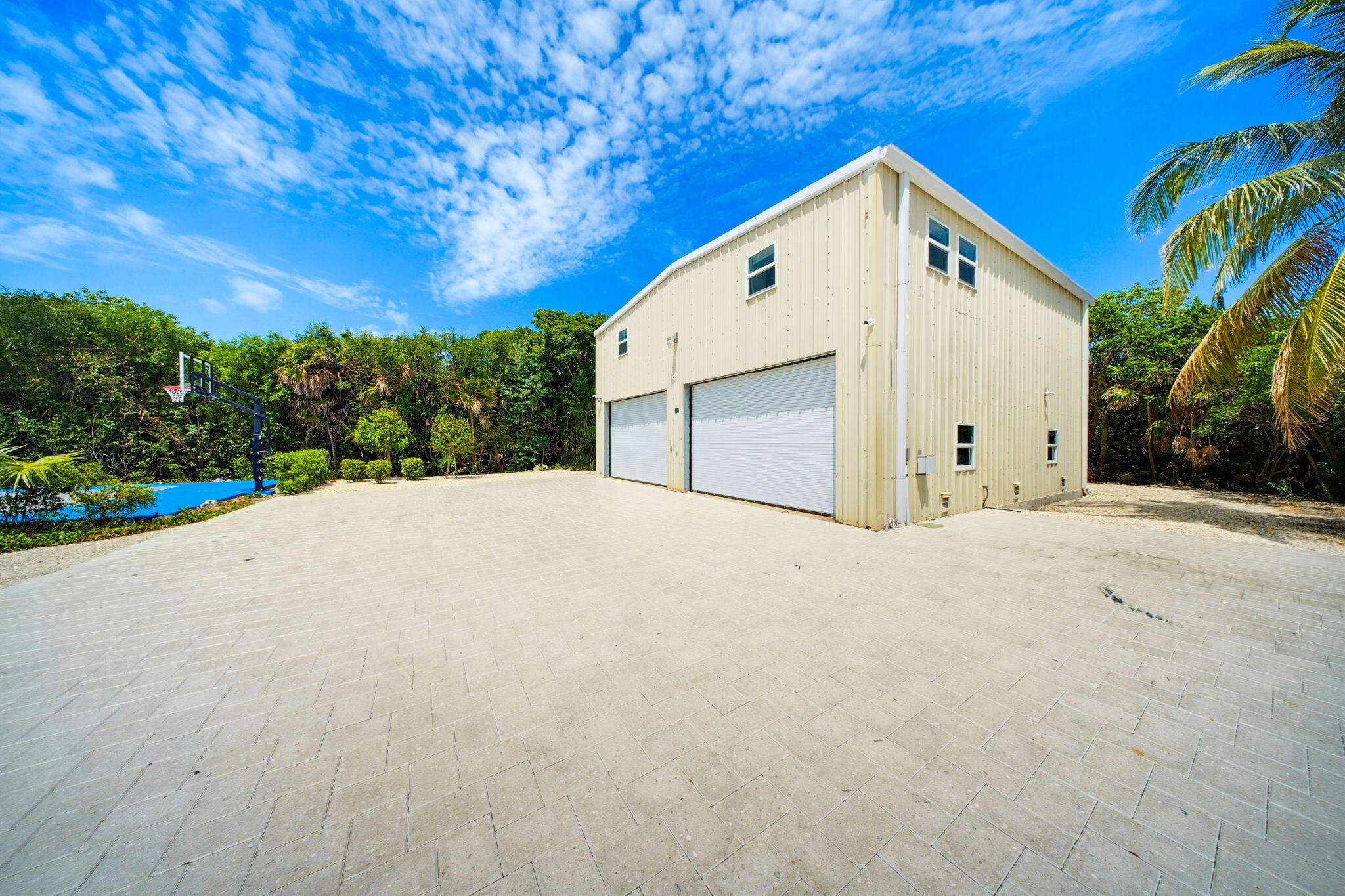 57733 Morton Street Marathon, FL 33050 - Photo 192 of 247 Paved Driveway & Detached Garage