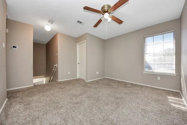 $2,175 | 403 Willow W Drive, Houston, TX 77073