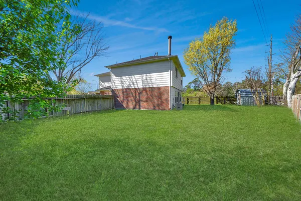 $2,175 | 403 Willow W Drive, Houston, TX 77073