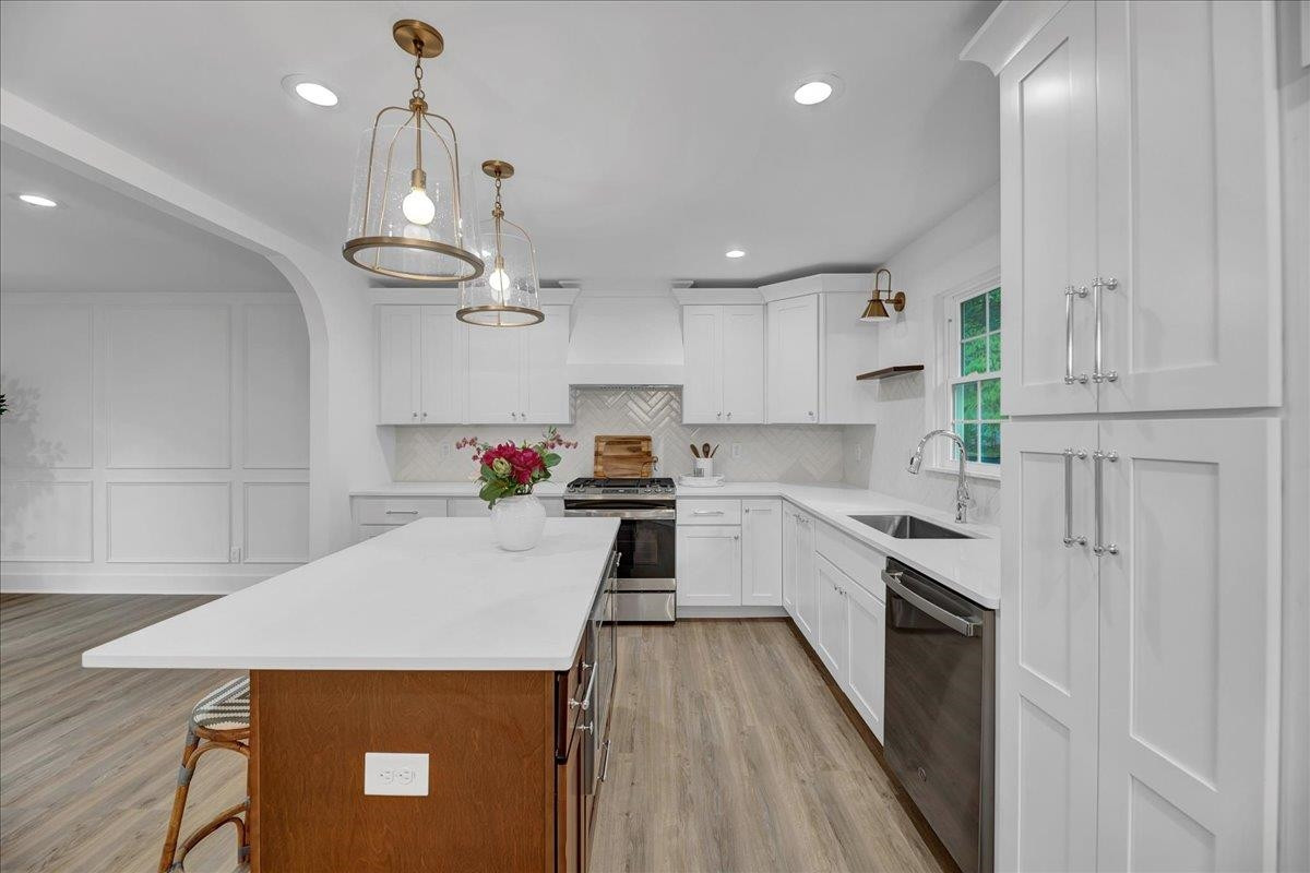 1108 East Millbrook Road Raleigh, NC 27609 - Photo 13 of 43 Photo 13