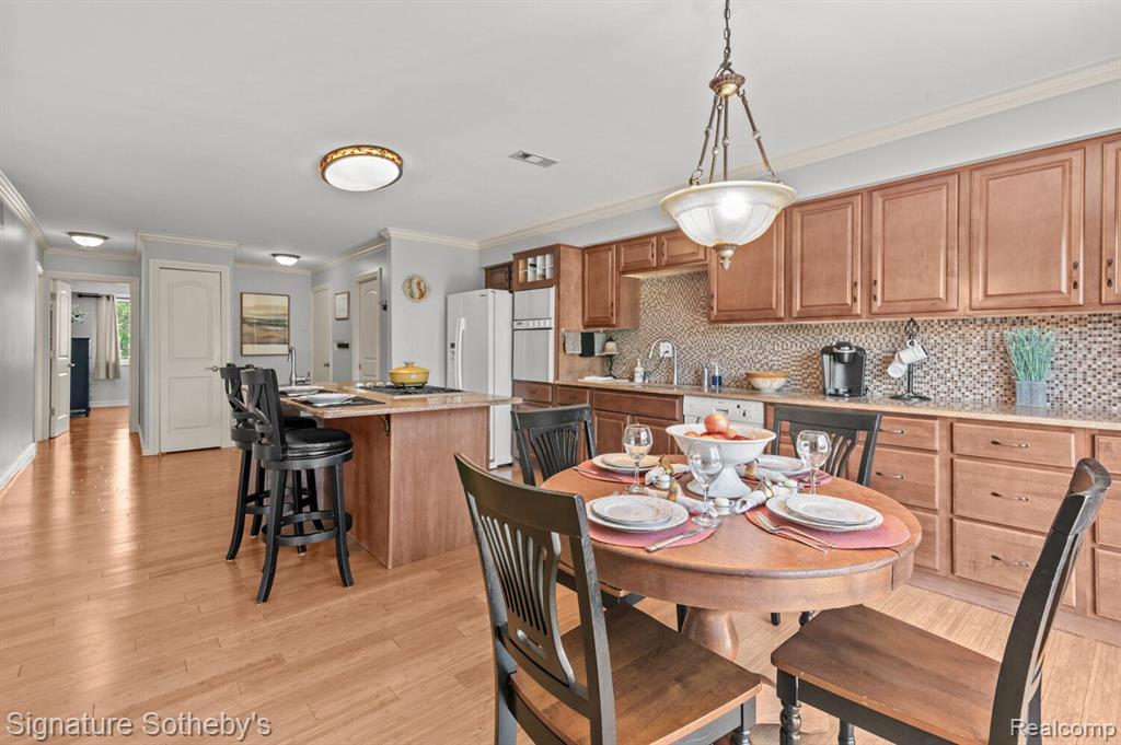 1675 Riverside Drive, Unit 12 Rochester Hills, MI 48309 - Photo 7 of 29