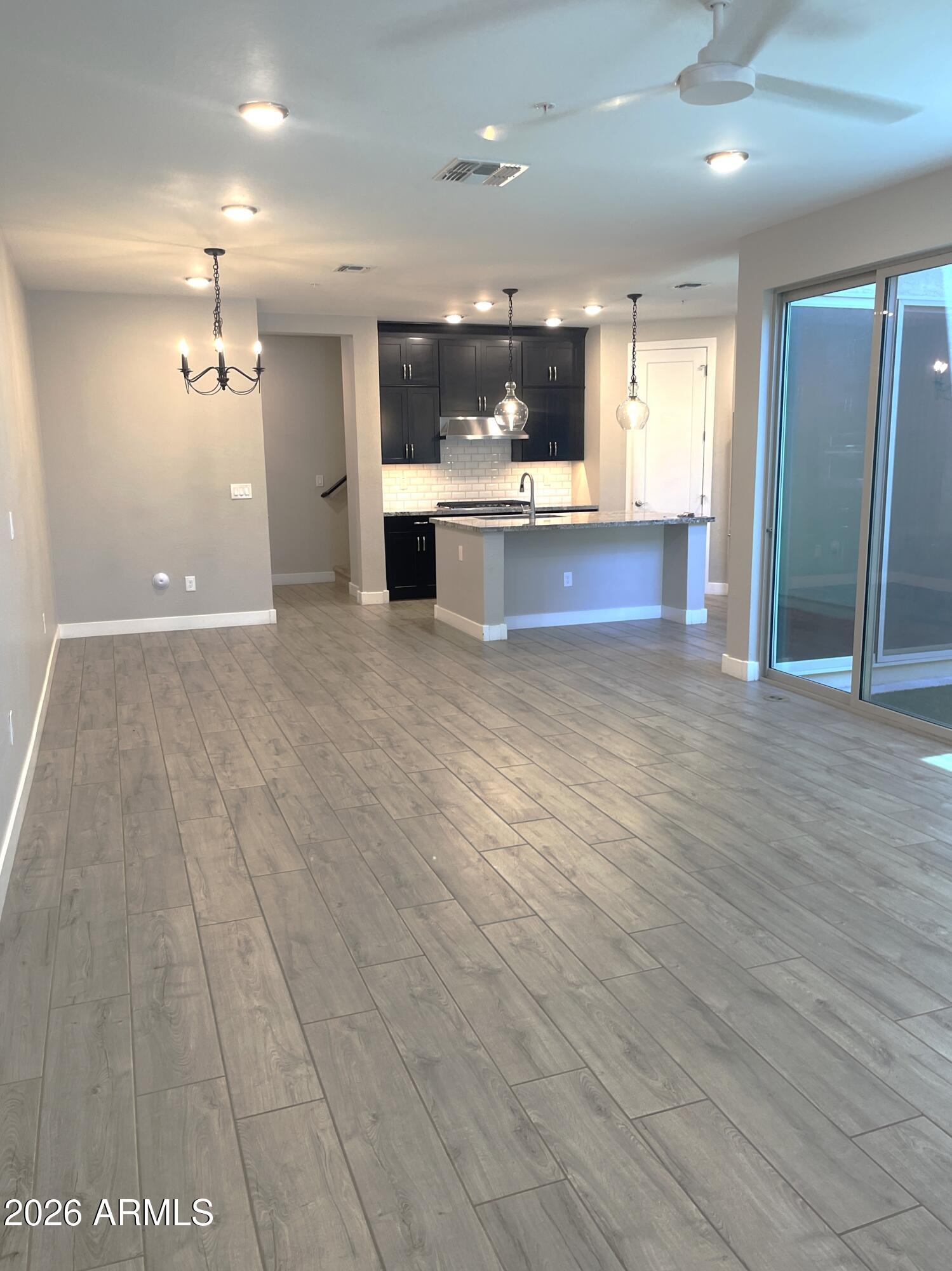 3855 South McQueen Road, Unit 21 Chandler, AZ 85286 - Photo 5 of 28 20260701_183908400_iOS
