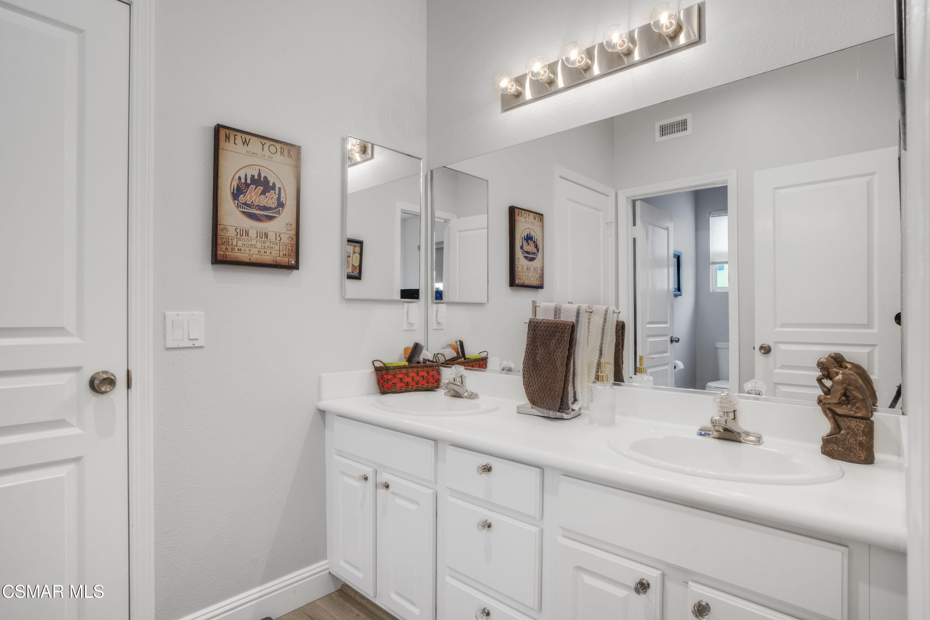 416 Woodland Road Simi Valley, CA 93065 - Photo 39 of 66 416 Woodland Rd, Simi Valley - STANDARD