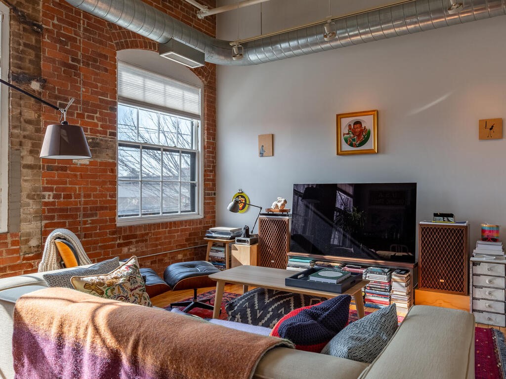 304 Pearl Street, Unit 202 Providence, RI 02907 - Photo 15 of 30