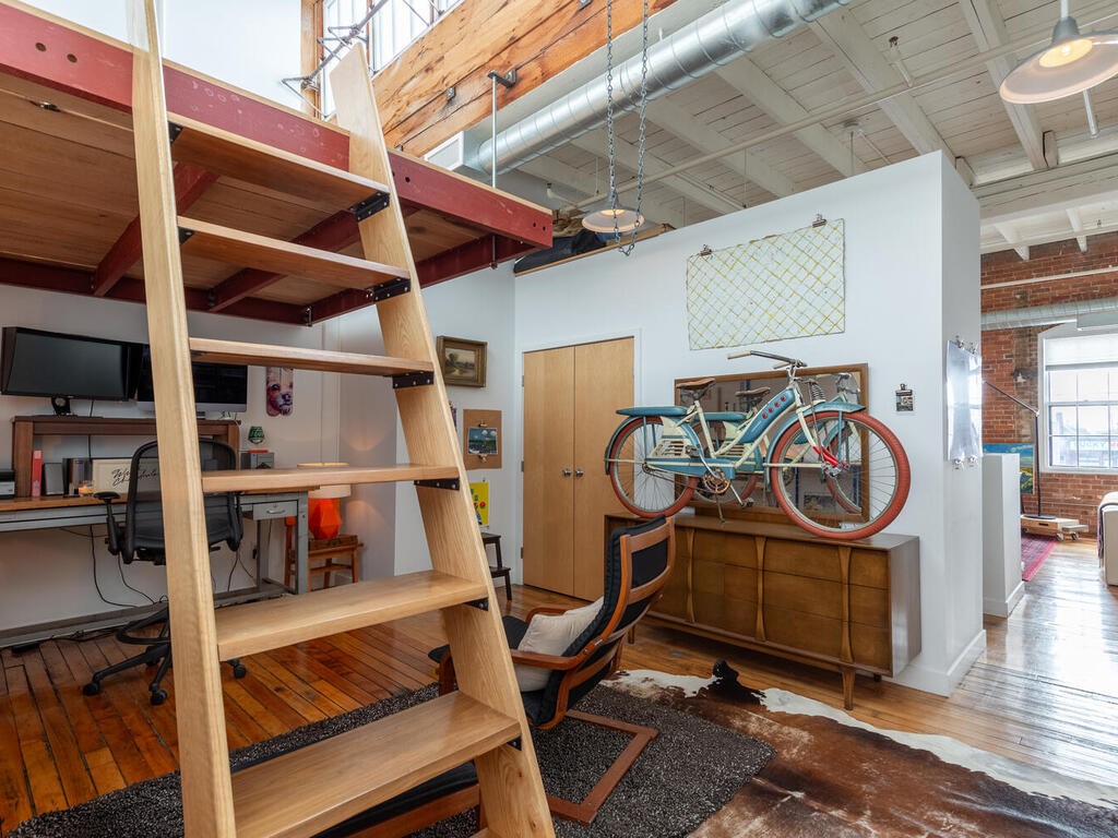 304 Pearl Street, Unit 202 Providence, RI 02907 - Photo 19 of 30