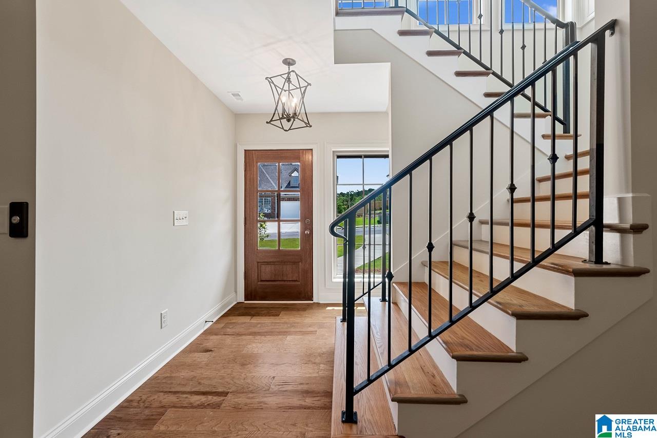 888 Stonecrest Court Birmingham, AL 35242 - Photo 4 of 46