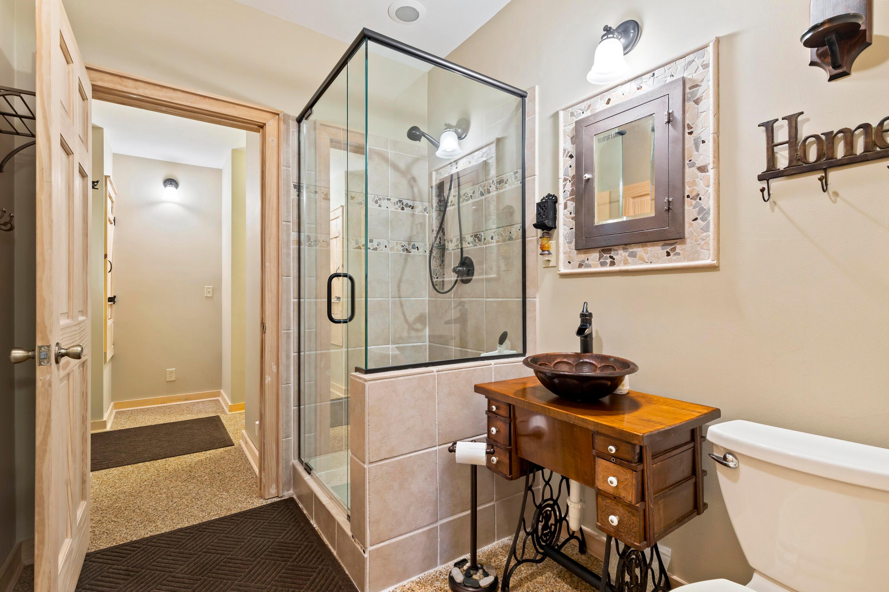 7700 Ballou Road Newark, OH 43056 - Photo 47 of 78 47. LL Full Bath