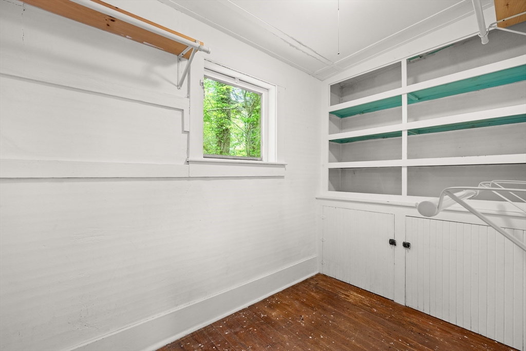 955 Middle Road Acushnet, MA 02743 - Photo 23 of 26