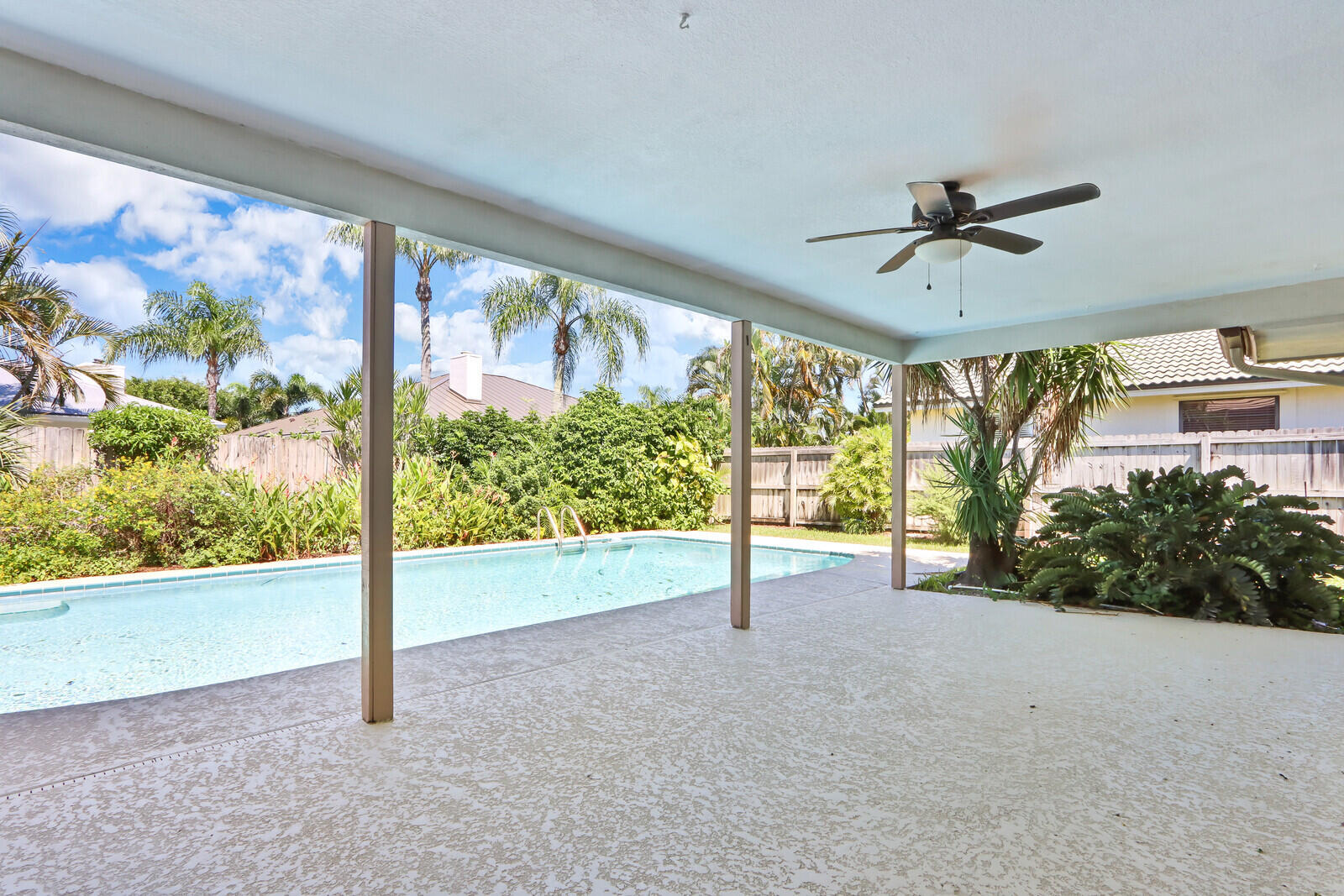 85 Hickory Hill Road Jupiter, FL 33469 - Photo 31 of 42 36_Image_36_mls