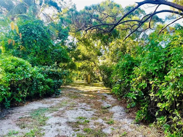 $1,200,000 | 550 46th Street, Sarasota, FL 34234