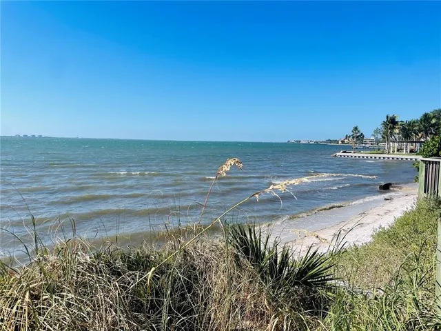 $1,200,000 | 550 46th Street, Sarasota, FL 34234