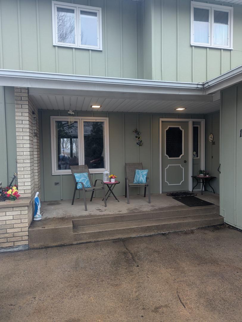 1145 Polk Place Columbia Heights, MN 55421 - Photo 3 of 35