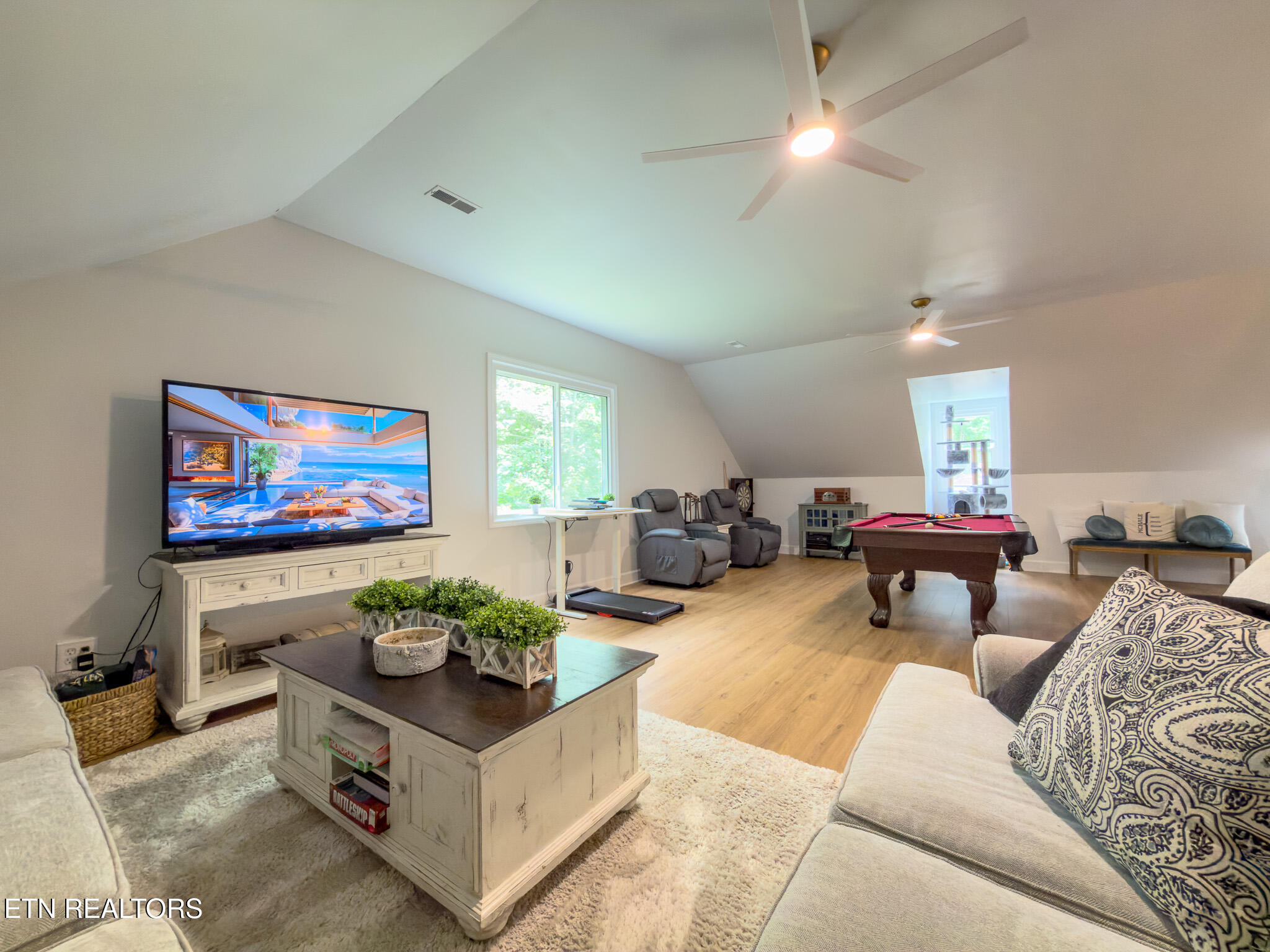 178 Chahyga Way Loudon, TN 37774 - Photo 27 of 38 Upstairs Bonus Room