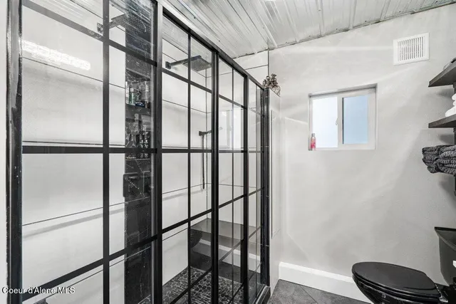 $275,000 | 411 Pine Street, Mullan, ID 83846