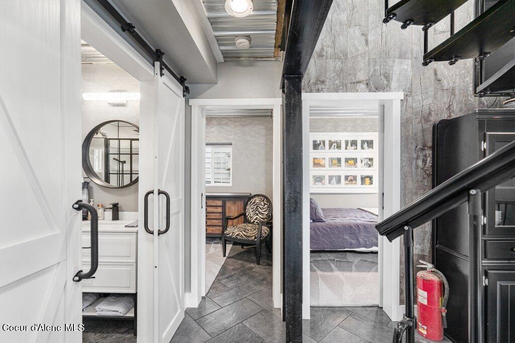 411 Pine Street Mullan, ID 83846 - Photo 17 of 33 Hallway