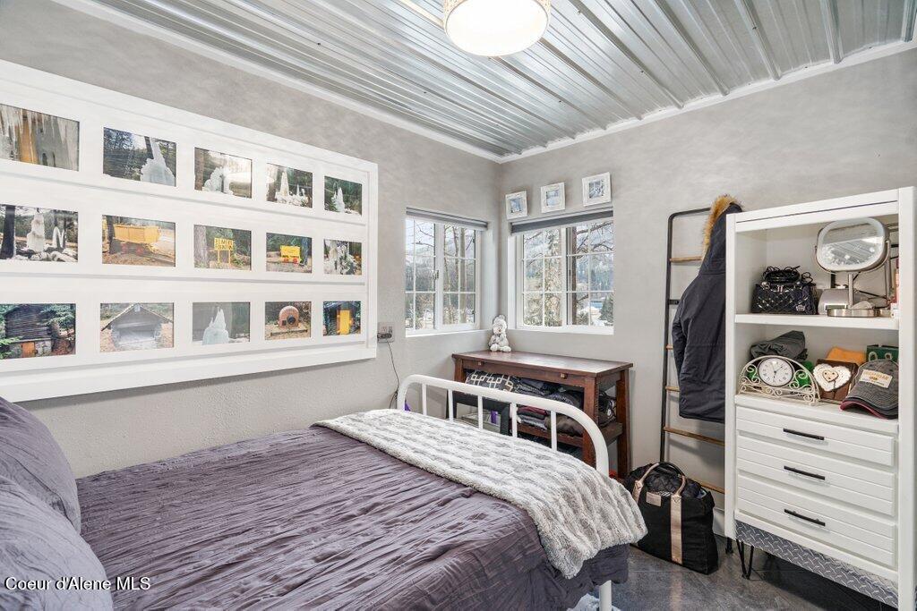 411 Pine Street Mullan, ID 83846 - Photo 20 of 33 Bedroom 2