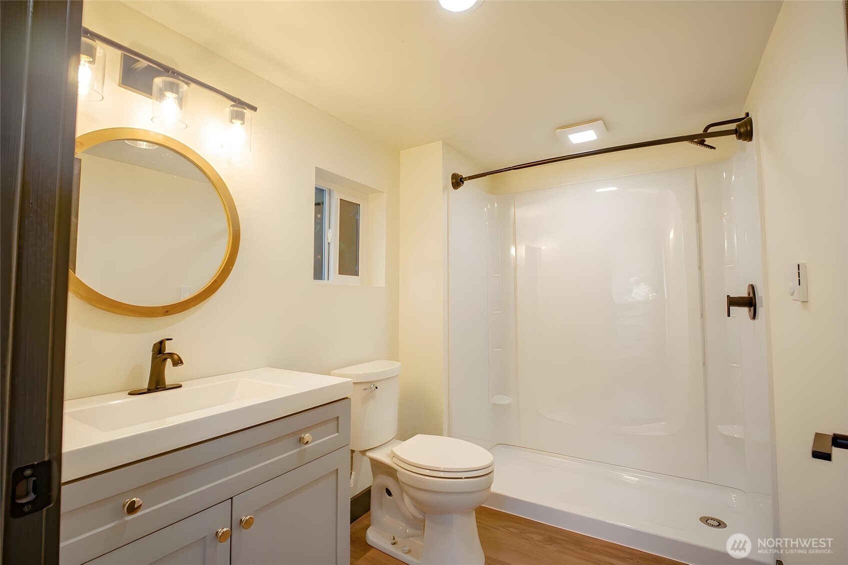 570 South Shore Road Port Angeles, WA 98363 - Photo 13 of 40