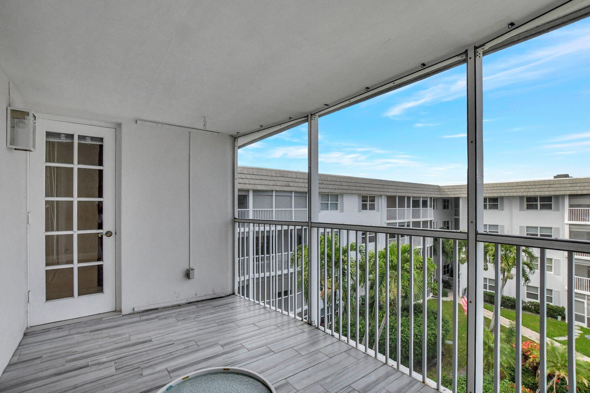 800 East Camino, Unit 4110 Boca Raton, FL 33432 - Photo 23 of 41 26-web-or-mls-DSC_0904