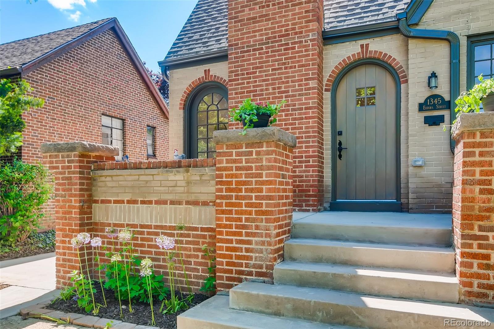 1345 Eudora Street Denver, CO 80220 - Photo 3 of 27