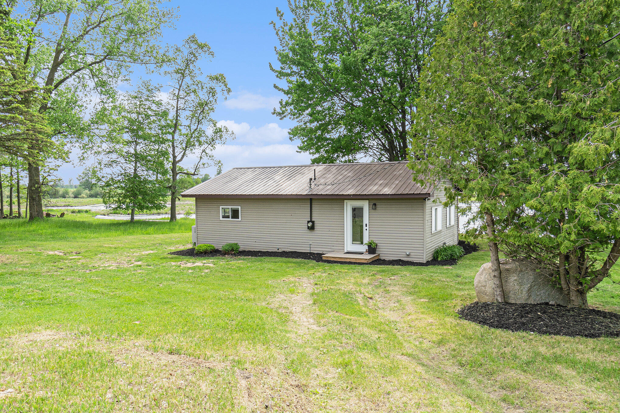 4947 3 Mile Road Blanchard, MI 49310 - Photo 3 of 24 003_file_443