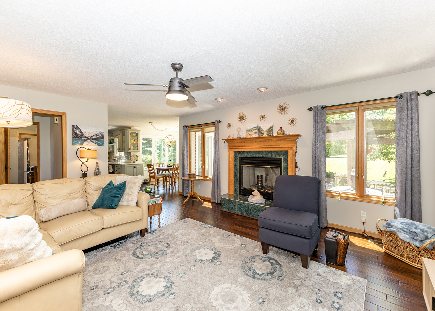 881 Pheasant Run Road Clinton, IA 52732 - Photo 6 of 29