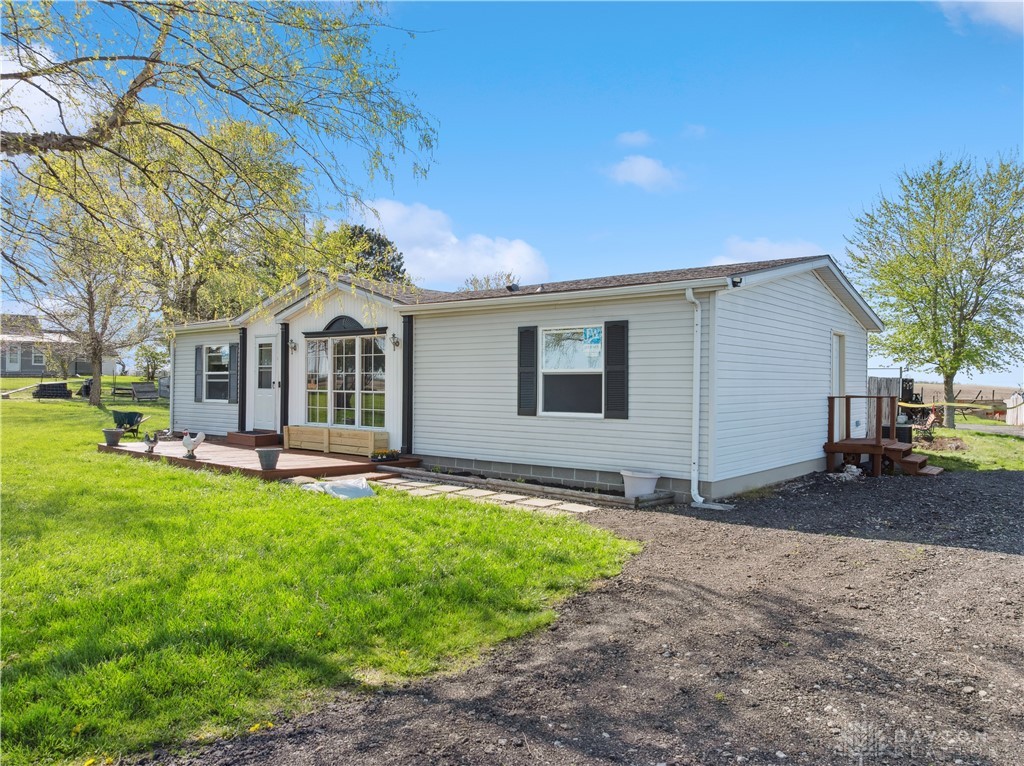 2323 Lamb Road Sabina, OH 45169 - Photo 2 of 28 Gallery Image 2