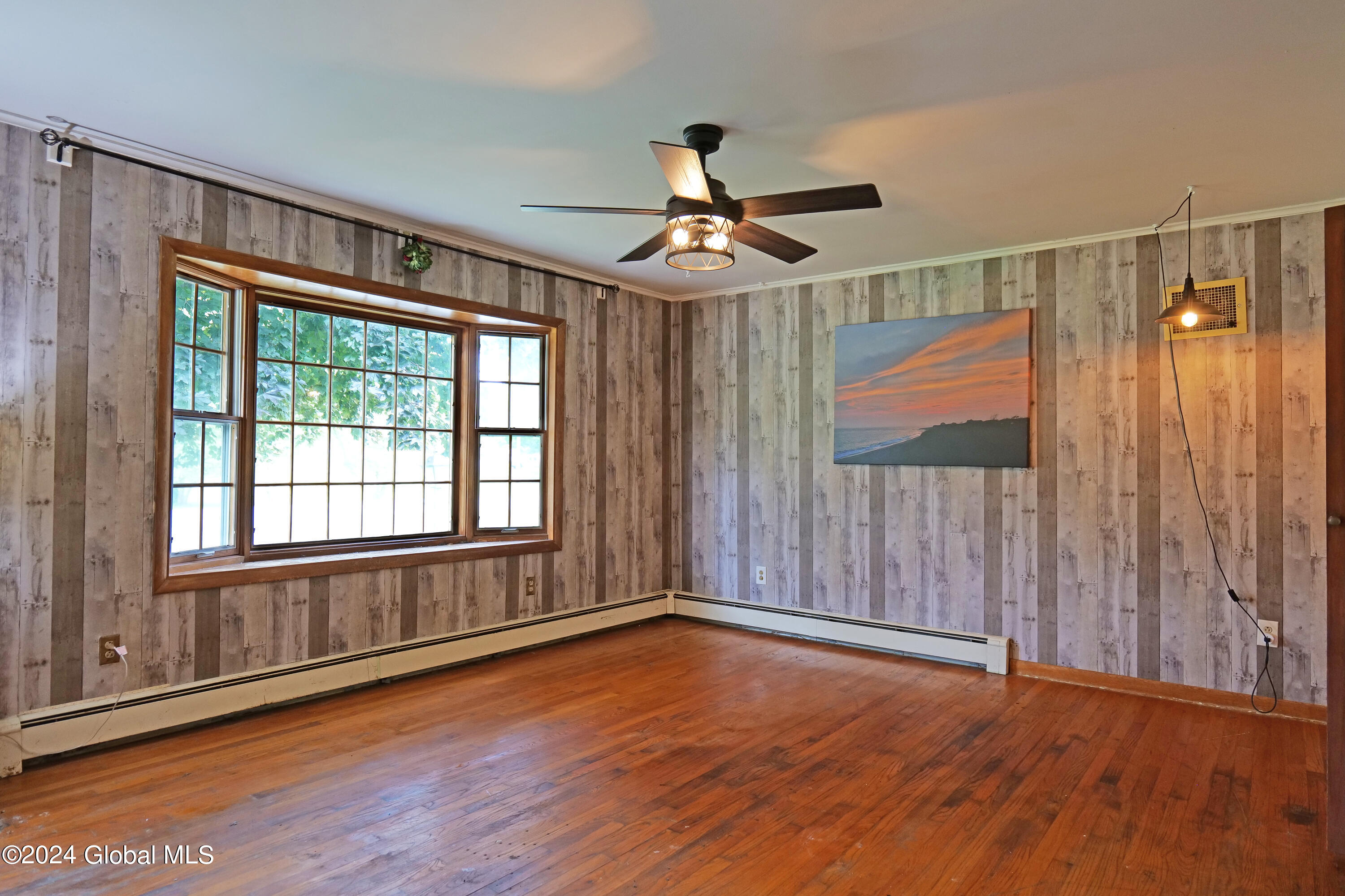230 Miller Road Castleton-on-Hudson, NY 12033 - Photo 5 of 16 P1063116