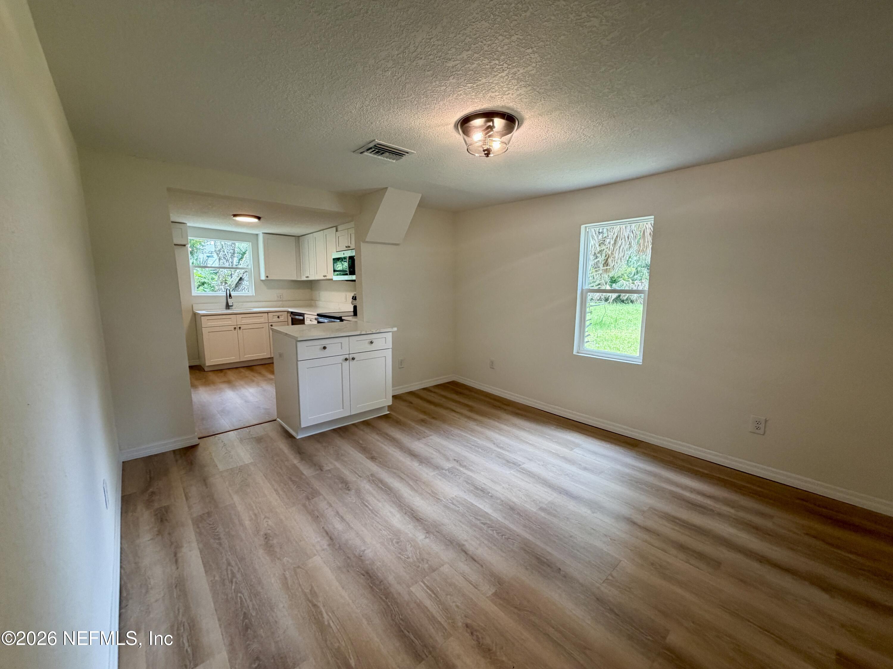 153 Twine Street St. Augustine, FL 32084 - Photo 3 of 30 Dining