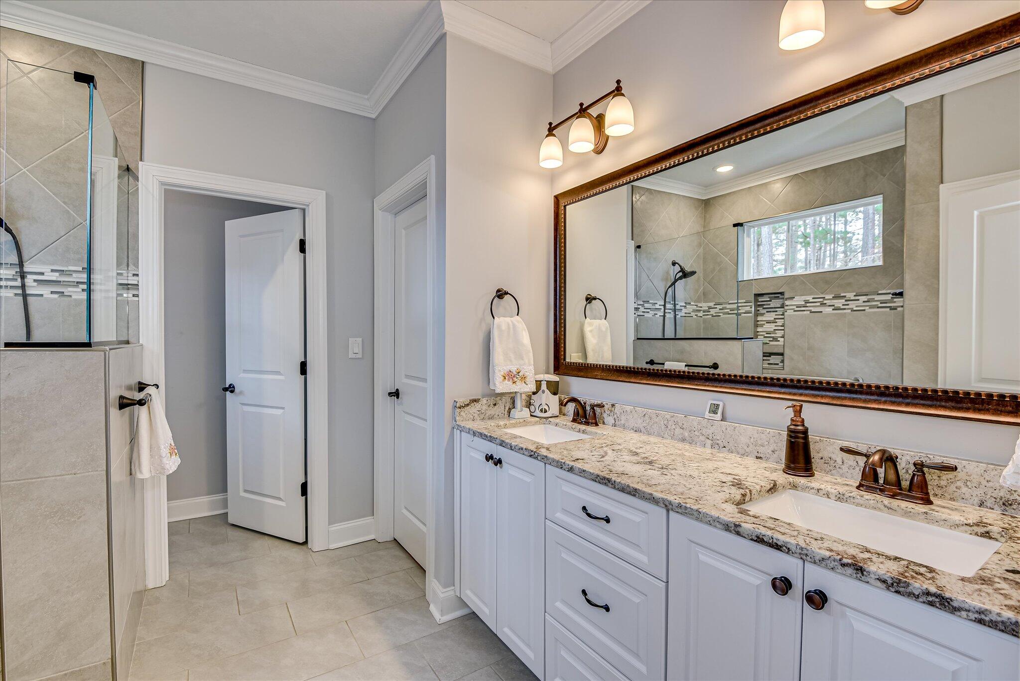 201 Sunflower Circle McCormick, SC 29835 - Photo 24 of 39 primary bath