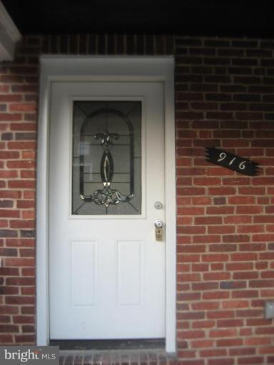 916 Andover Road Baltimore, MD 21218 - Photo 1 of 30 a view of door